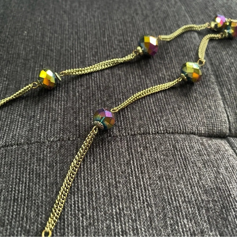 Dainty Aurora Borealis Stationary Glass Beaded Necklace - Picture 10 of 11